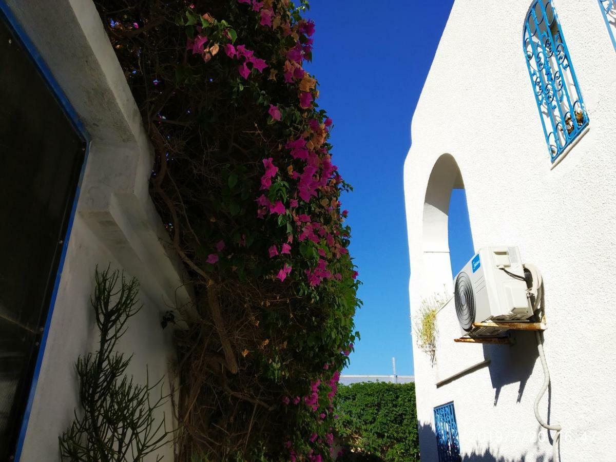 Villa Azaiiza ซุส ภายนอก รูปภาพ
